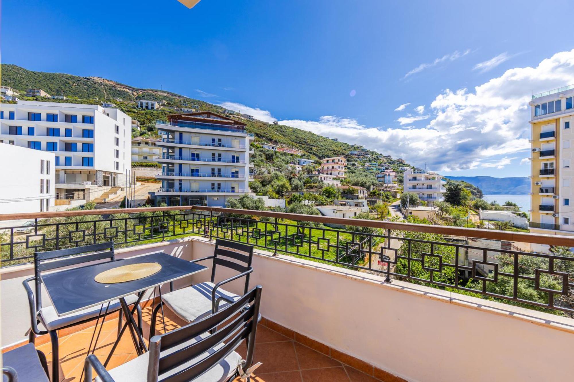 Melon Apartments Vlorë Eksteriør bilde